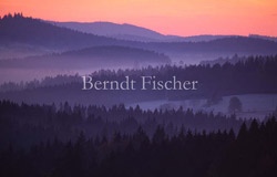 Morgenrot und Bergsilhouetten - Zum Vergroessern klicken!