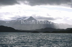 Anden Gebirge Fjord Ultima Esperanza  - Zum Vergroessern klicken!